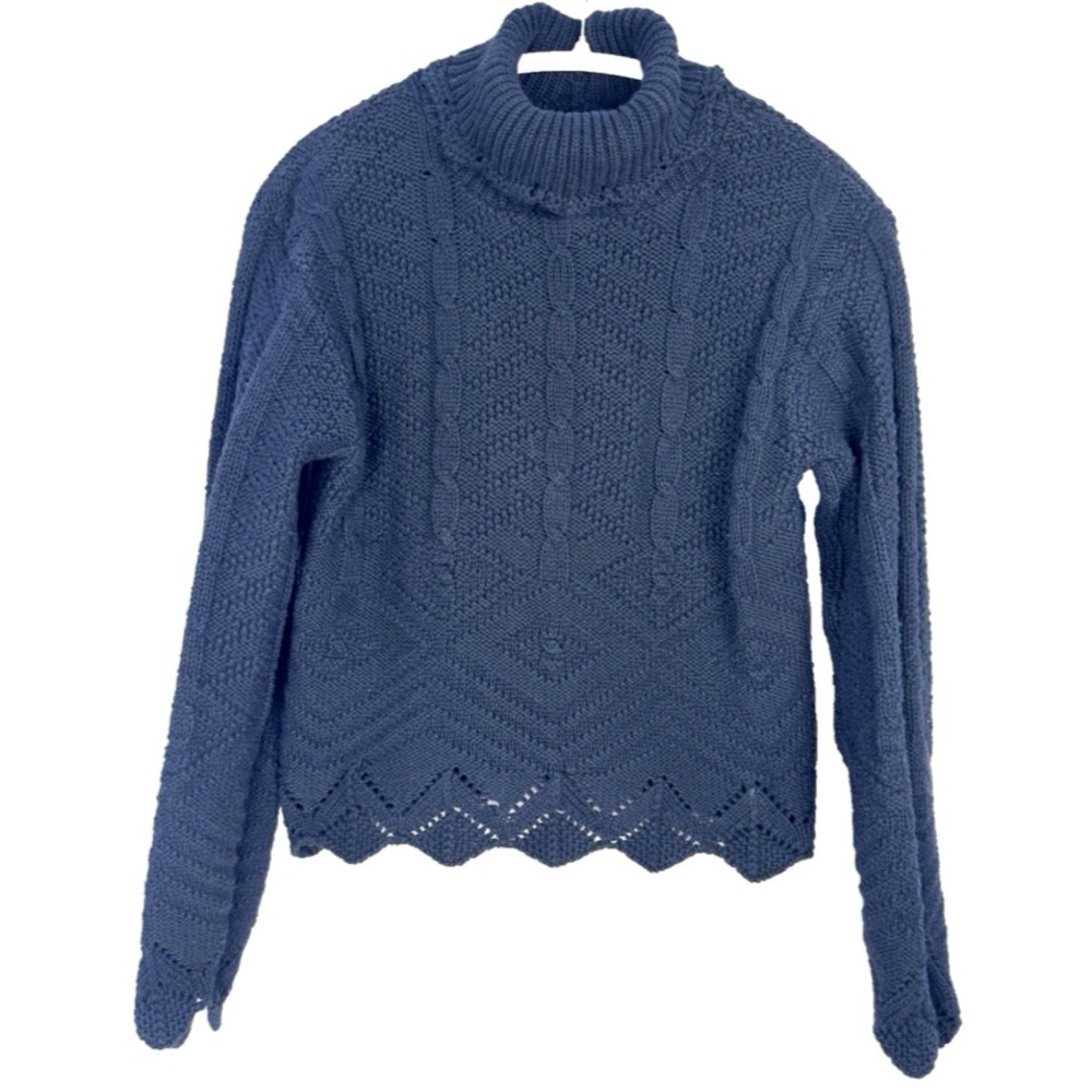 VTG Womens Medium Sweater Crochet Turtleneck Scalloped Knit Whimsigoth Preppy